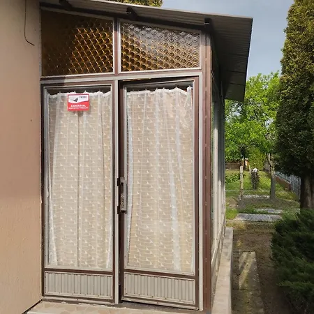 Aliz Es Martin Vendeghaz Villa Balatonmariafurdo Exterior photo