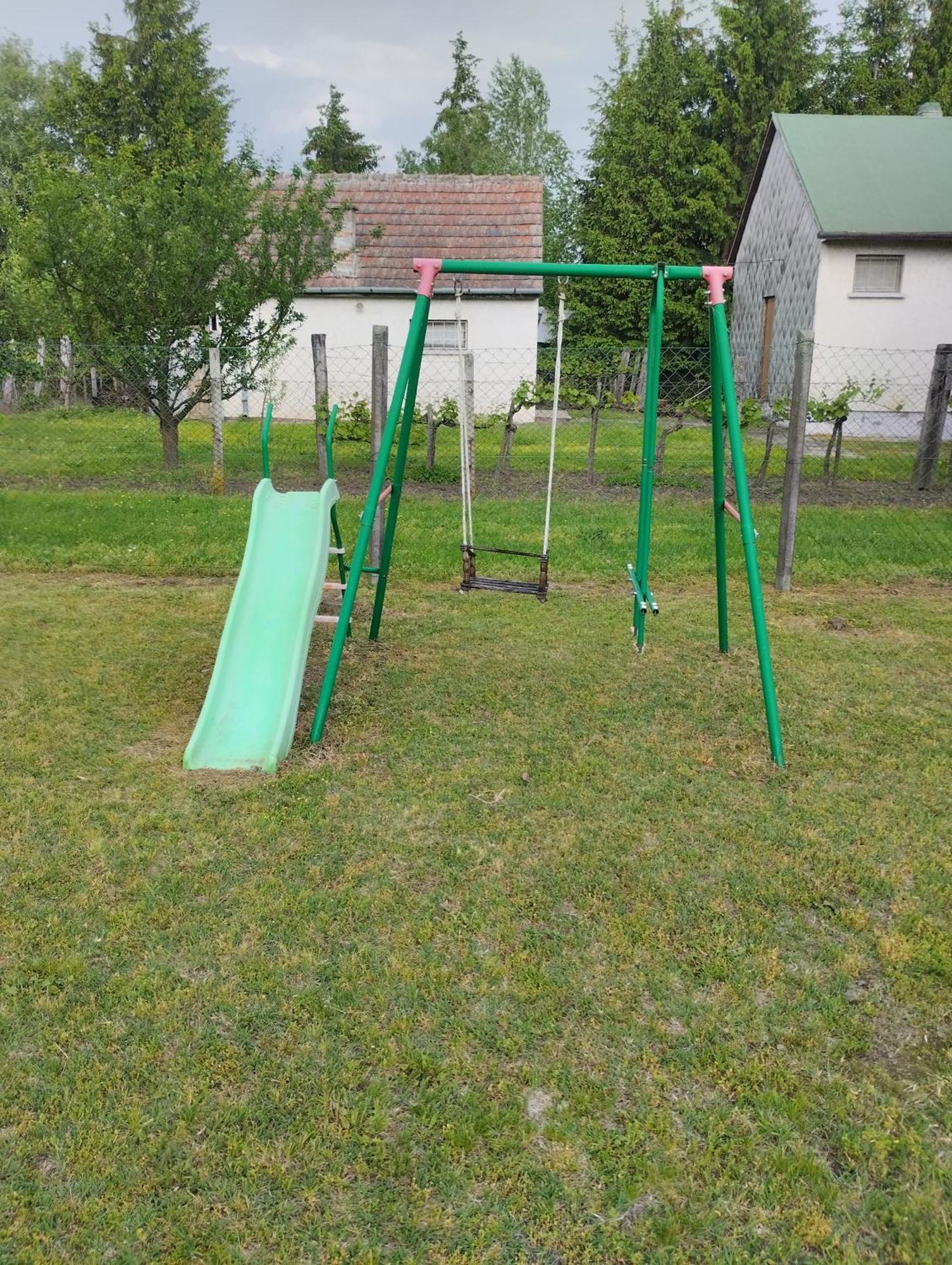 Aliz Es Martin Vendeghaz Ferienhaus Balatonmáriafürdő